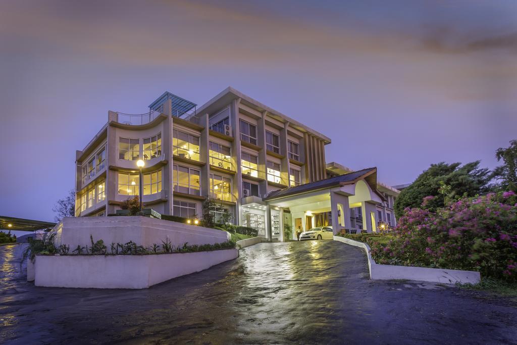 Hotel Topaz Kandy Exterior photo